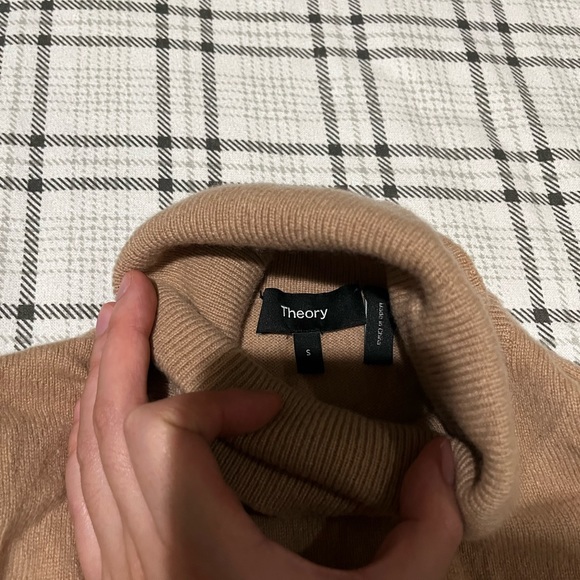 Theory cashmere sweater turtle neck long sleeve dress - Picture 2 of 6